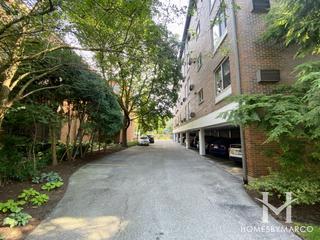 2324 Central building in Evanston, IL