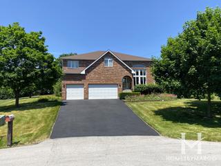 Woodland Estates subdivision in Lemont, IL