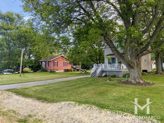 Burtons Bridge subdivision in McHenry, IL