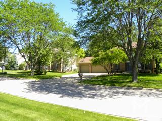 Rivers Edge subdivision in Batavia, IL