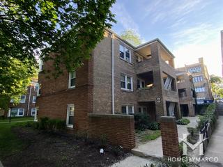 Austin Elmwood Courtyard subdivision in Evanston, IL
