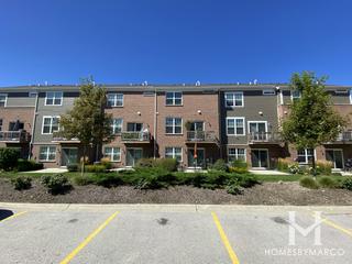 Wolf Crossing subdivision in Wheeling, IL