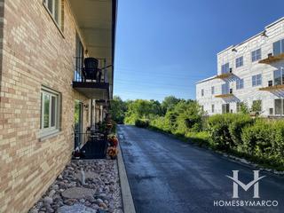 Willow Woods subdivision in Willow Springs, IL