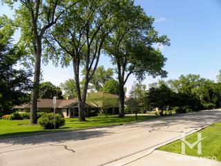 Oak Hills subdivision in Algonquin, IL