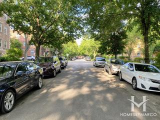 807 Reba building in Evanston, IL