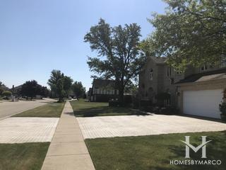 Golden Oak Estates subdivision in Homer Glen, IL