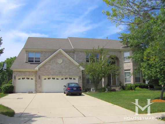 Peregrine Lake Estates subdivision in Palatine, IL