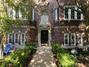 927 Hinman