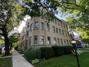 1007 Greenleaf