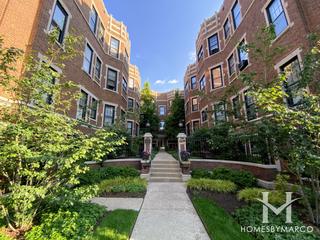 Sheridan Square building in Evanston, IL
