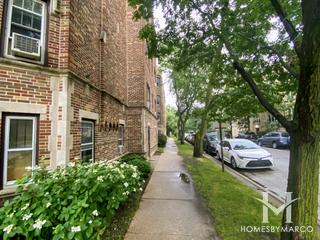 Washington Manor building in Evanston, IL