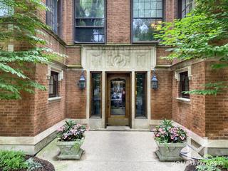 916 Michigan building in Evanston, IL