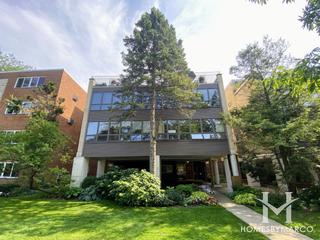 2726 Central building in Evanston, IL