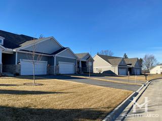 High Pointe subdivision in Hawthorn Woods, IL