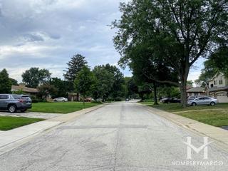 Lonnquist Gardens subdivision in Mount Prospect, IL