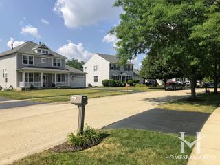 Waterside Farmington Estates subdivision in Oswego, IL