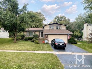 Woodridge Woods subdivision in Woodridge, IL