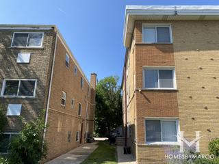 1625 Howard building in Evanston, IL