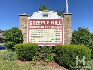 Steeple Hill subdivision in Hickory Hills, IL
