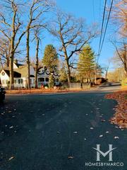 Wooded Estates subdivision in McHenry, IL