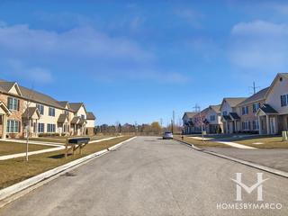 Prairie Lakes subdivision in McHenry, IL