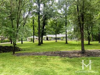 Heritage Knolls subdivision in Roselle, IL