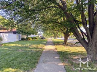 Photos of Rosehill subdivision in Lemont, IL