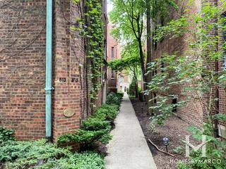 813 Forest building in Evanston, IL