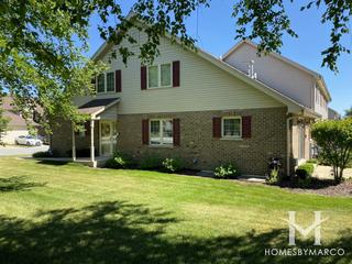 Equestrian Ridge subdivision in Hickory Hills, IL