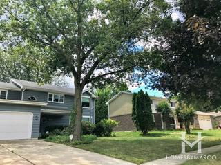 Lehnertz Ave Estates subdivision in Aurora, IL