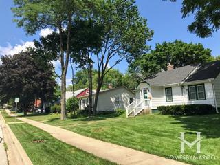 Mcintosh Naperville Highlands subdivision in Naperville, IL