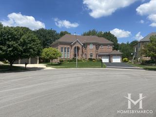 Photos of Spring Green subdivision in Naperville, IL