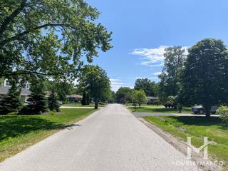 High Road Estates subdivision in Lockport, IL