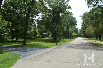 Fox River Estates subdivision in Barrington, IL