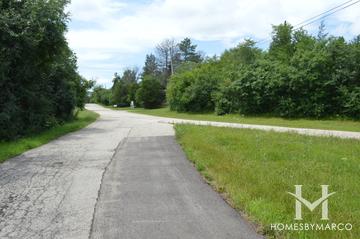 Woodland Shores subdivision in Barrington, IL