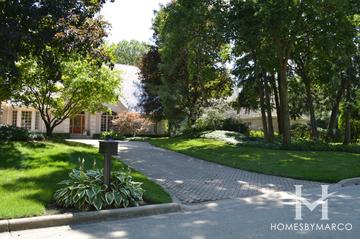 Manors of Whytegate subdivision in Lincolnshire, IL