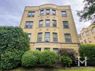 Photos of 826 Mulford building in Evanston, IL