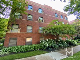 524-528 Sheridan building in Evanston, IL