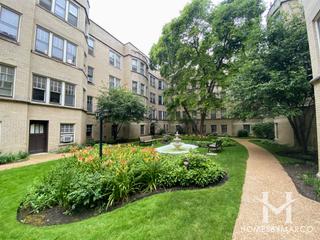 670 Hinman building in Evanston, IL