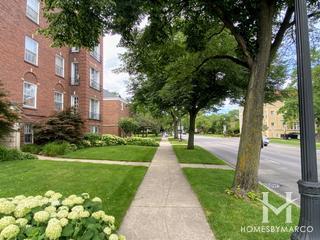 114 Ridge building in Evanston, IL