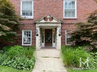 114 Ridge building in Evanston, IL