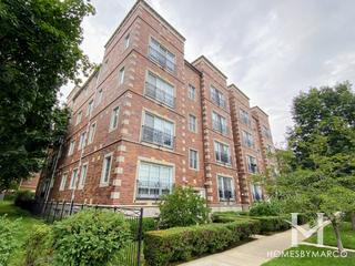 608 Hinman building in Evanston, IL