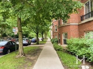 238 Lee building in Evanston, IL