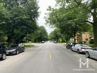 406 South building in Evanston, IL