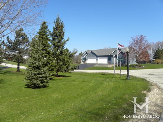 Bay View Farms subdivision in McHenry, IL