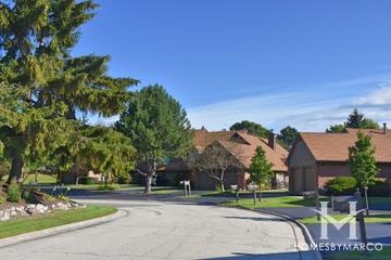 Picardy Circle subdivision in Northbrook, IL