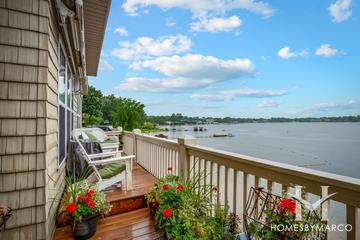 Sunset Ridge subdivision in Wauconda, IL