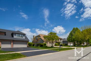 High Oaks subdivision in Naperville, IL