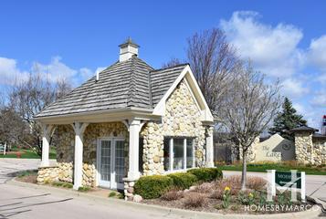 Lakes of Boulder Ridge subdivision in Lake in the Hills, IL