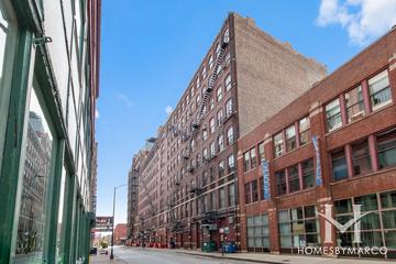 The Donahue building in the Printers Row neighborhood of Chicago, IL